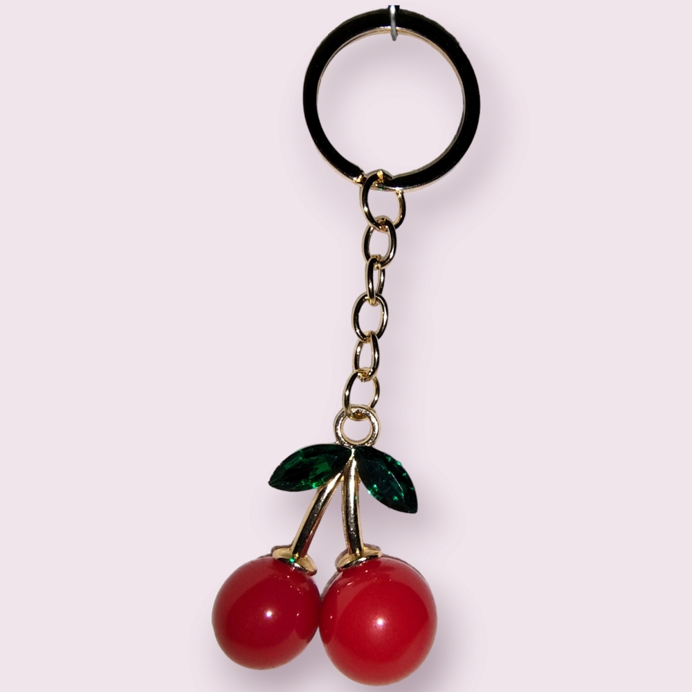 🍒 PURSE CHARM/KEYCHAIN | FREE w/ any BUNDLE or $4